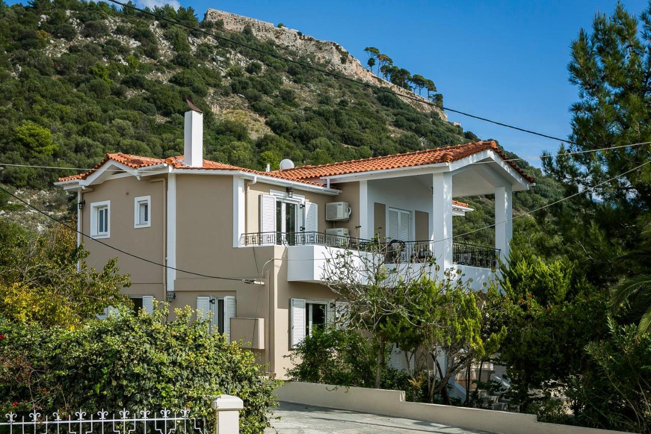 Julia's Boutique Suites, near Argostoli. Travliata Extérieur photo